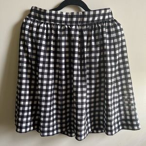Black and white gingham checkered skirt.